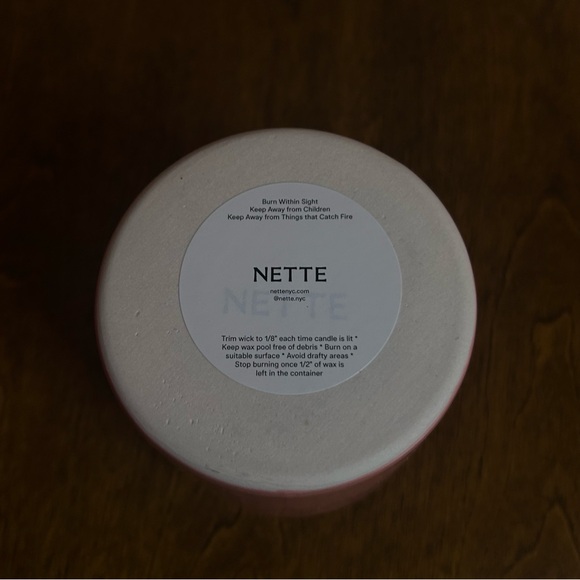 New Nette candle ‘Gallica Rose’ - Picture 3 of 3